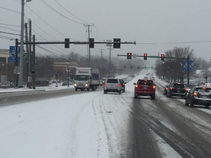 Snowy-Roads Tips for Driving in Icy and Snowy Conditions