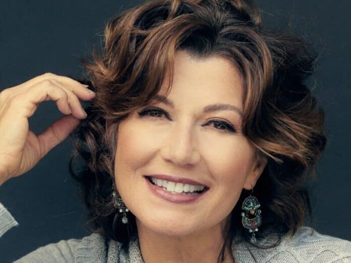 Amy-Grant-e1658434442499