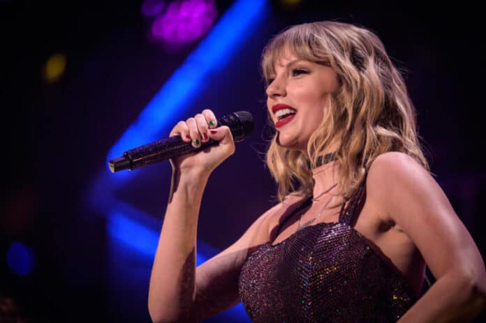 New,York,,Ny,,Usa,-,December,13,,2019:,Taylor,Swift