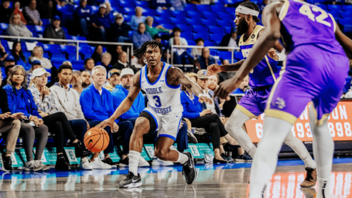 Blue-Raiders-drop-first-game-of-the-season-falling-to-Catamounts-66-64 Blue Raiders drop first game of the season, falling to Catamounts 66-64