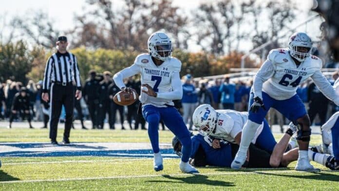 Football Tripped Up In a 30-17 Loss to Eastern Illinois