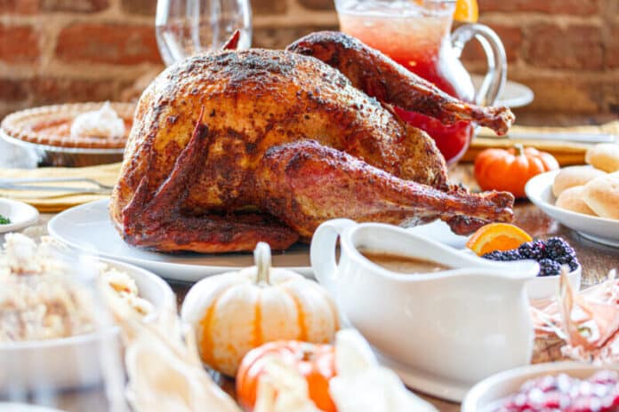 Pucketts-Holiday-Turkey-at-the-Table-Setup-2