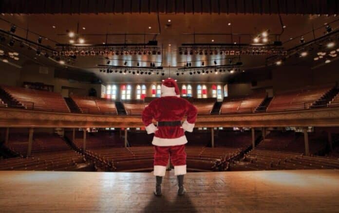 Santa-at-Ryman