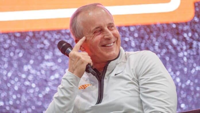 KNOXVILLE, TN - 2023.04.20 - Big Orange Caravan KNOXVILLE, TN - April 20, 2023 - Head Coach Rick Barnes of the Tennessee Volunteers during Big Orange Caravan on the Robert E. White indoor field in the Anderson Training Center in Knoxville, TN. Photo By Kate Luffman/Tennessee Athletics