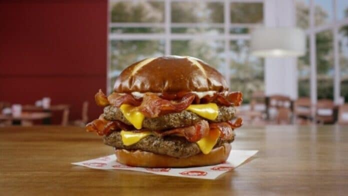 Pretzel_Baconator-1