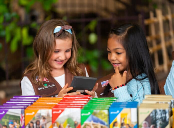 22Cookie-06117 girl scouts