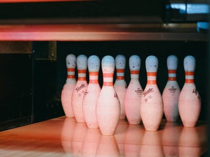 bowling-pins bowling pins