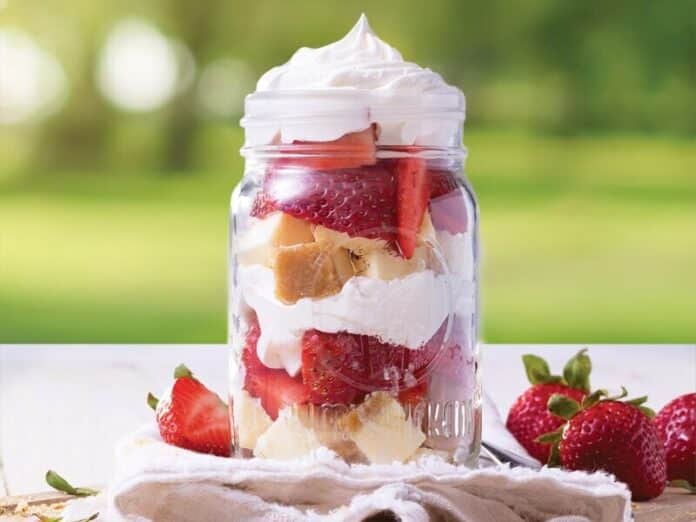slim chickens strawberry cheesecake