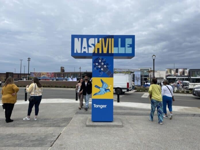 Tanger-Outlet-Nashville-37