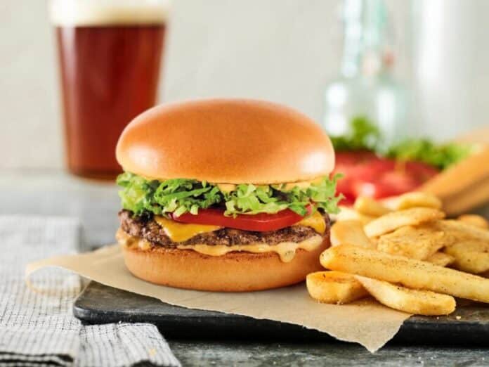 Red-Robin-Veterans-Day-Free-Burger-Offer-2025 Veterans and active-duty military members are invited to enjoy a complimentary Red’s Big Tavern Burger and bottomless side on Nov. 11