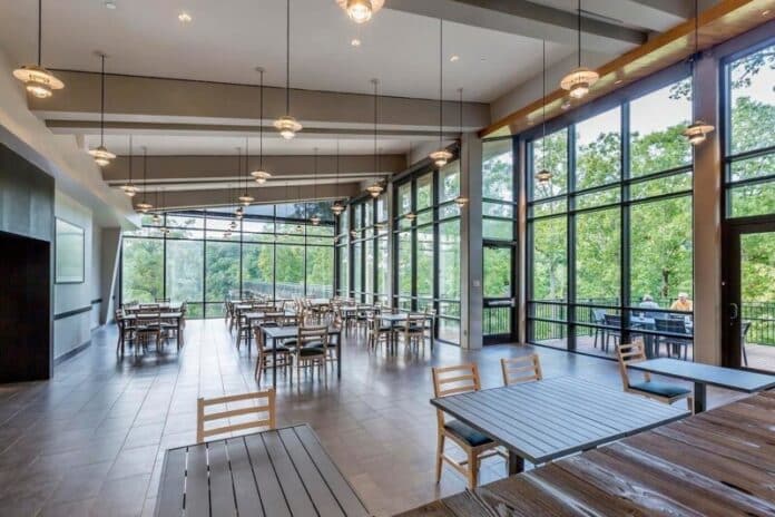 the_restaurant_at_montgomery_bell