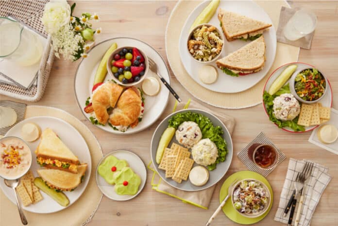 This Mother’s Day, Chicken Salad Chick is making it easy to celebrate Mom with a BOGO deal on Large Quick Chicks, only on Friday, May 8.
