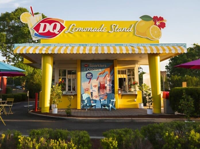 In honor of DQ Sparklers and DQ Coolers, DQ transformed its Point Pleasant, NJ restaurant into an actual lemonade stand for one day only.