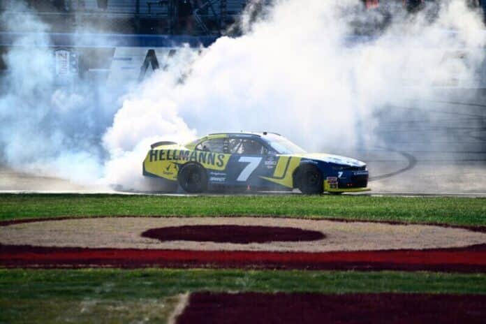 Nashville-Superspeedway-Burnout