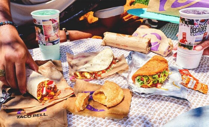 Taco Bell Brings the 2016 Vibes Back