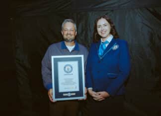 Nashville’s Nate Bargatze Sets Guinness World Record for Comedy Tour Ticket Sales