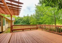 Deck Maintenance Tips to Keep It Looking Brand New deck maintenance tips